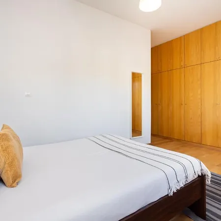 Whome Ajuda 31 Premium W/ Elevator & Parking Apartment Lissabon